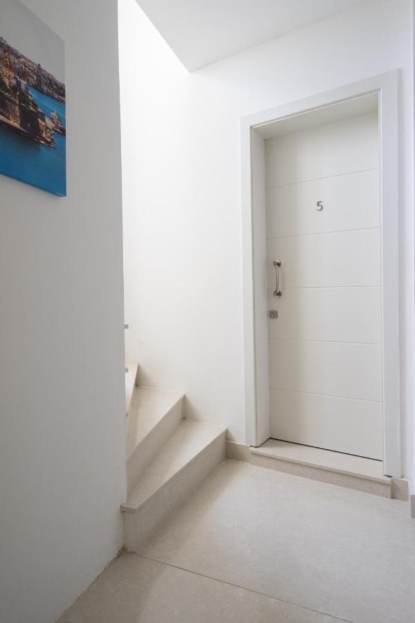 Marina Studios Cospicua Экстерьер фото